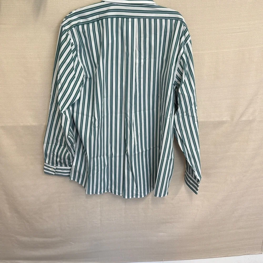 Brooks Brothers Green and White Casual Button Down Shirt - Picture 3 of 3